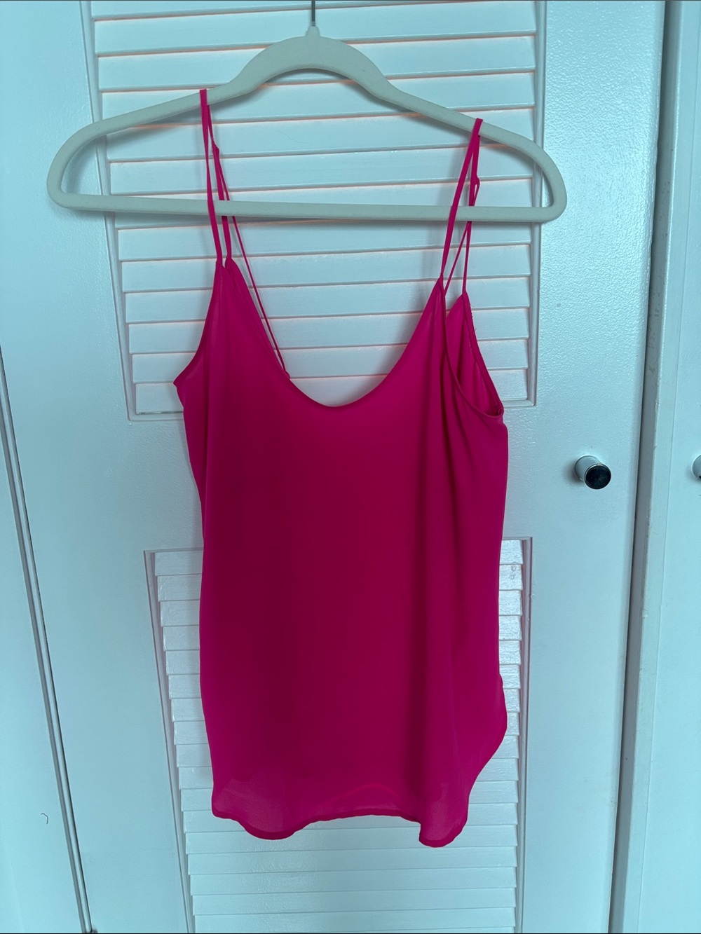 Women's Lush Brand Fuchsia Spaghetti Strap Cami Top